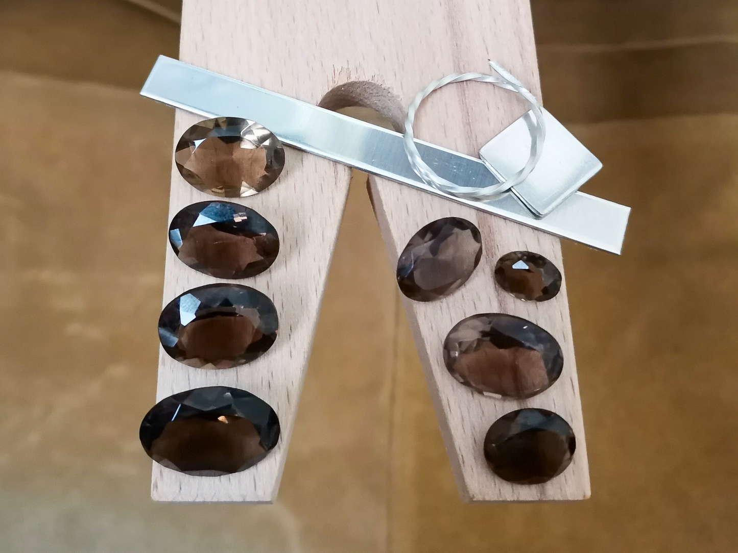 8 x Smoky Quartz Ovals - Bundle of various sizes