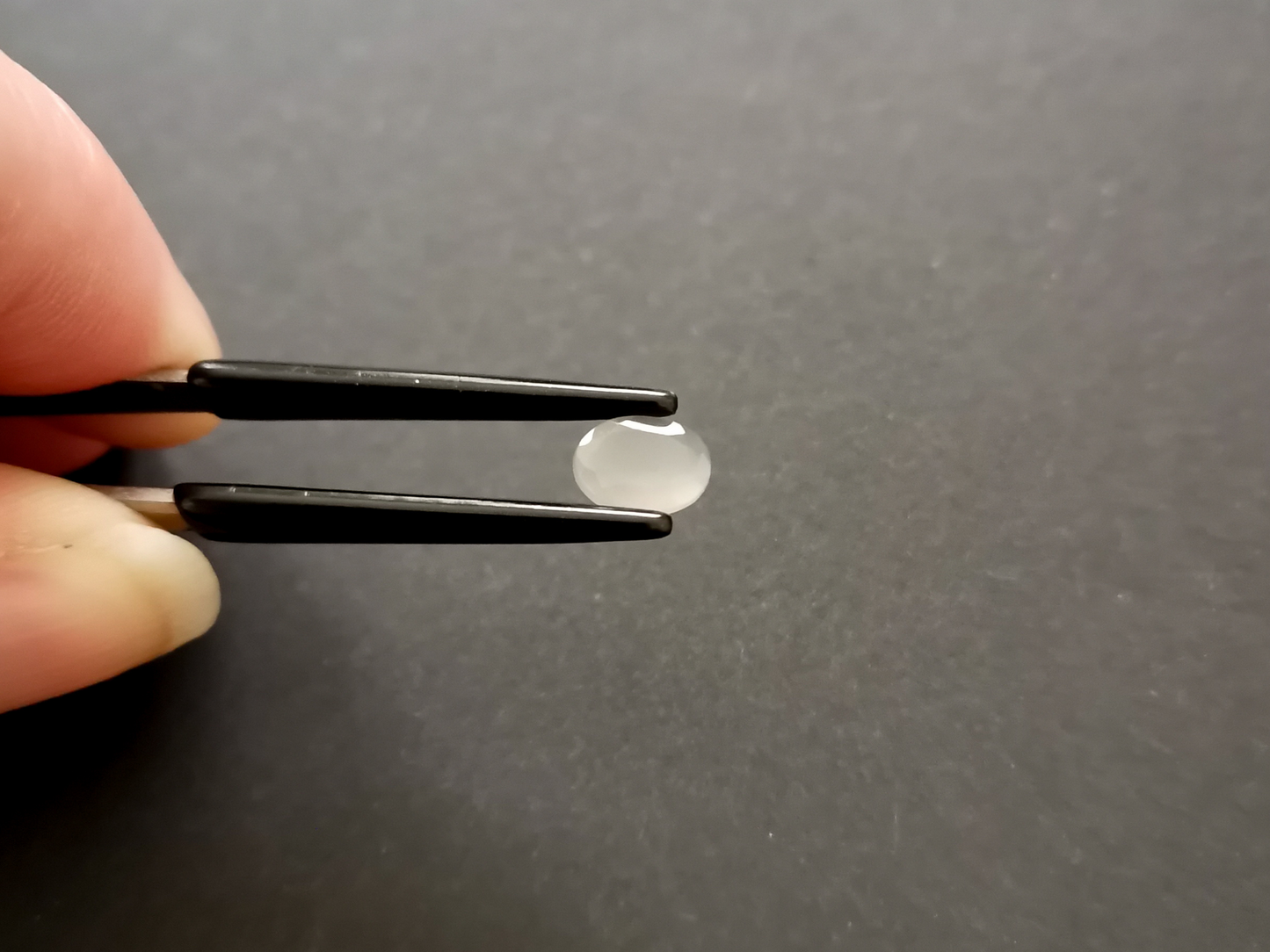Grey Moonstone Oval - 7mm by 5mm - 0.68 ct