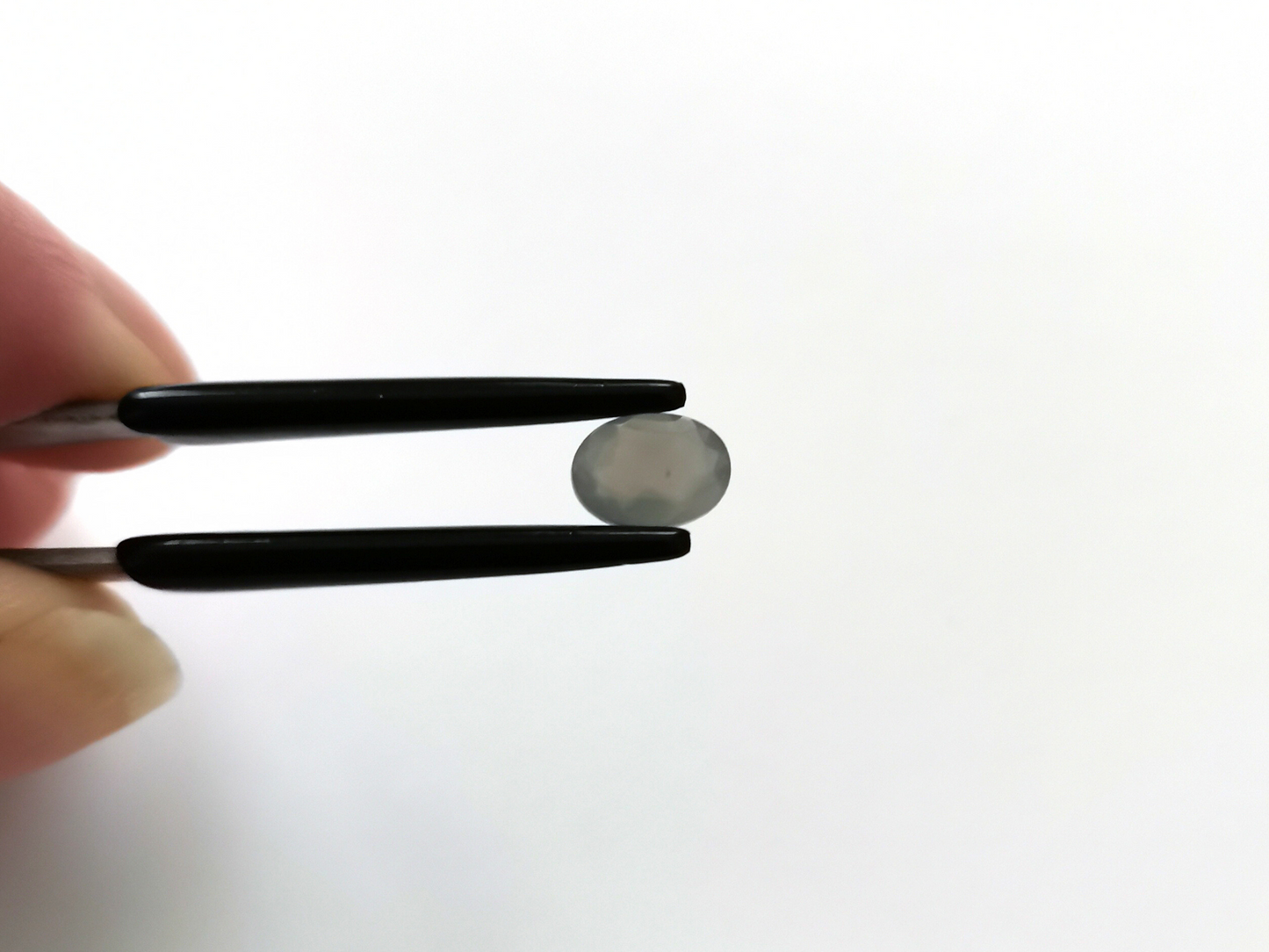 Grey Moonstone Oval - 7mm by 5mm - 0.68 ct
