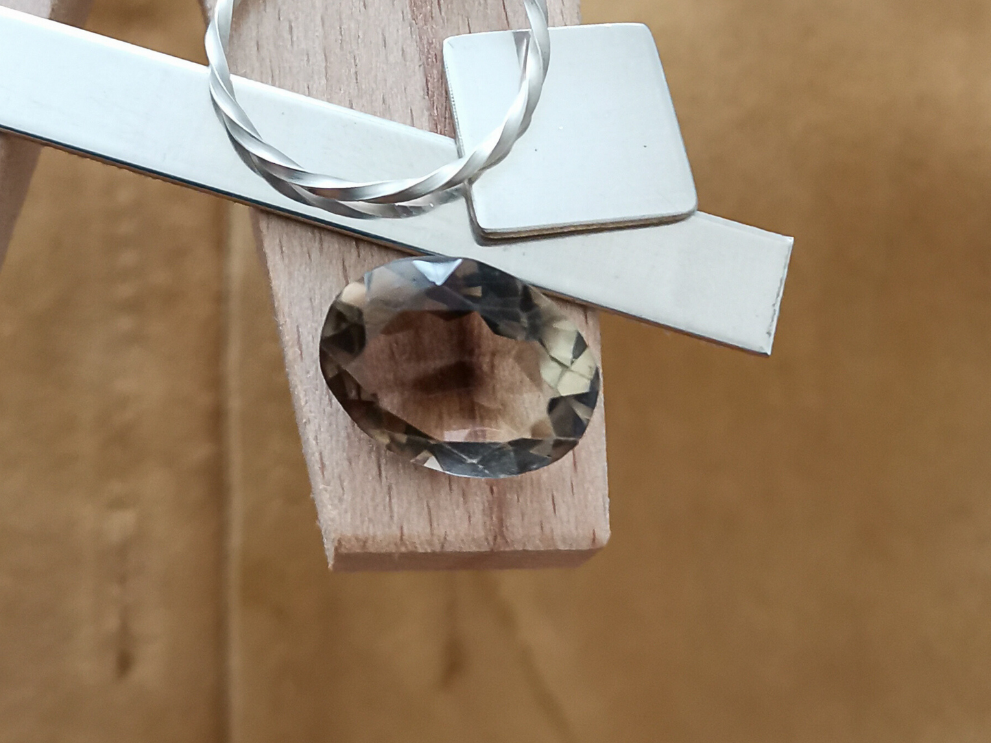 Smoky Quartz Oval - 15.8mm by 12mm - 7.59 ct