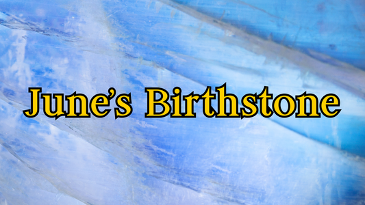 What is June’s Birthstone? A Look at Alexandrite, Pearl & Moonstone