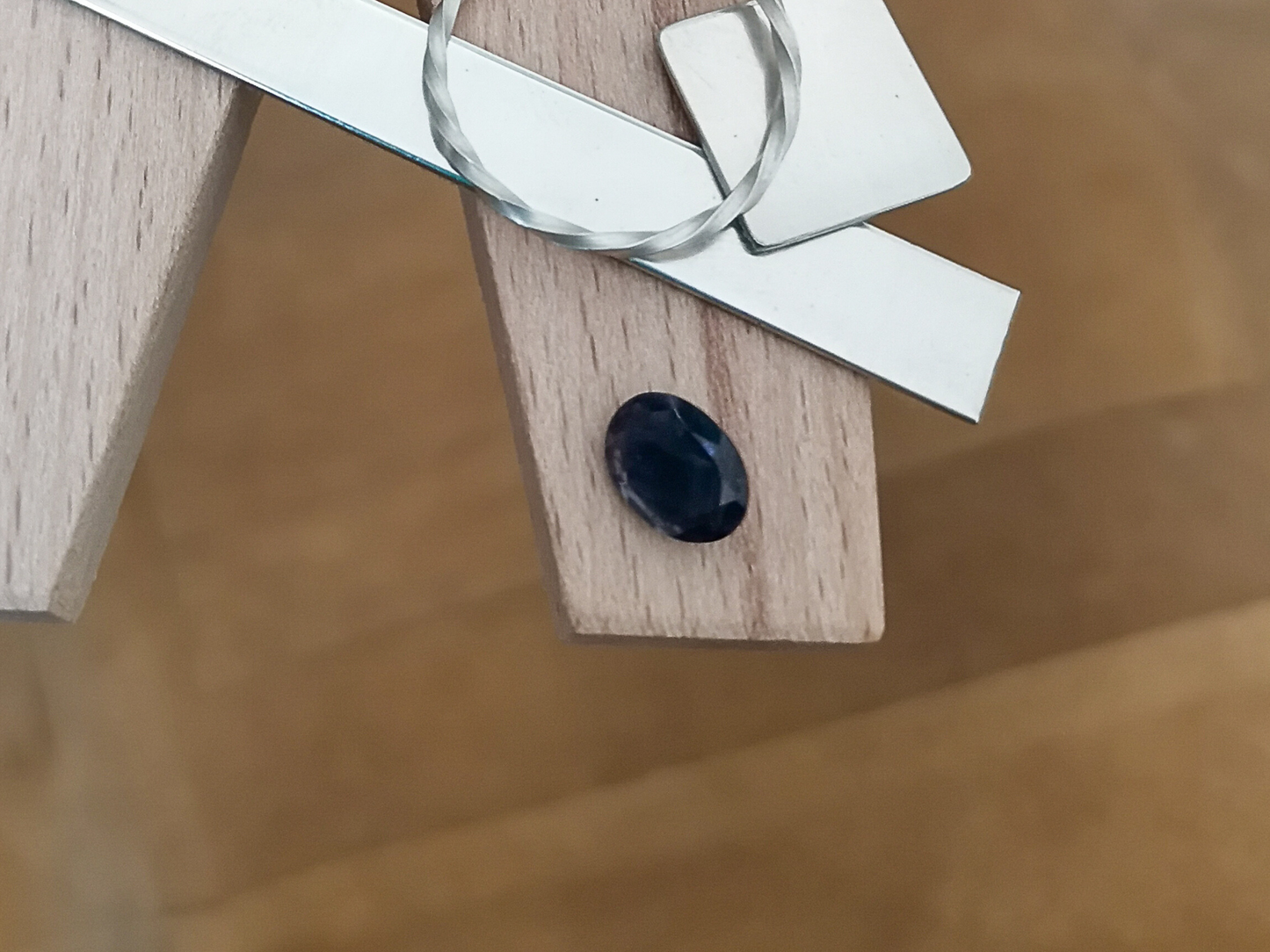 Violet Iolite Oval - 8mm by 6mm - 0.93 ct
