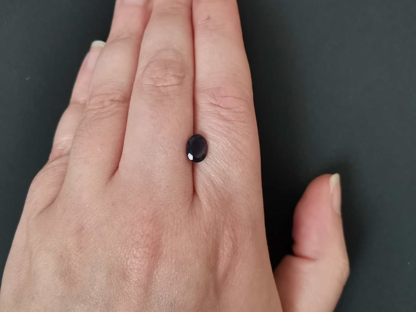 Violet Iolite Oval - 8mm by 6mm - 0.93 ct