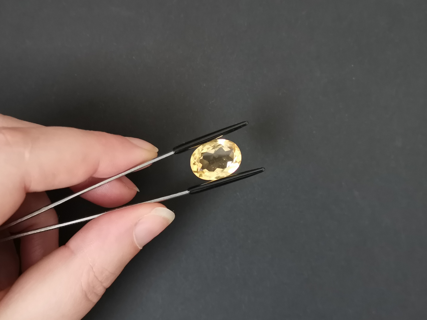 Yellow Citrine Oval - 16.1mm by 12.1mm - 8.58 ct