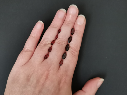 10 x Red garnet marquise - Bundle