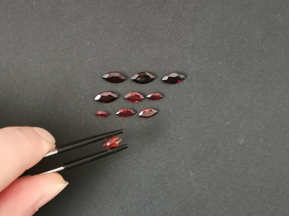 10 x Red garnet marquise - Bundle