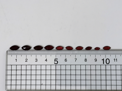 10 x Red garnet marquise - Bundle