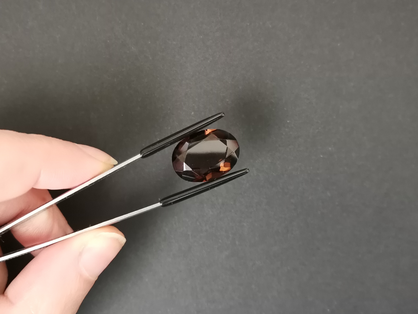 Smoky Quartz Oval - 18.3mm by 13.3mm - 11.65 ct