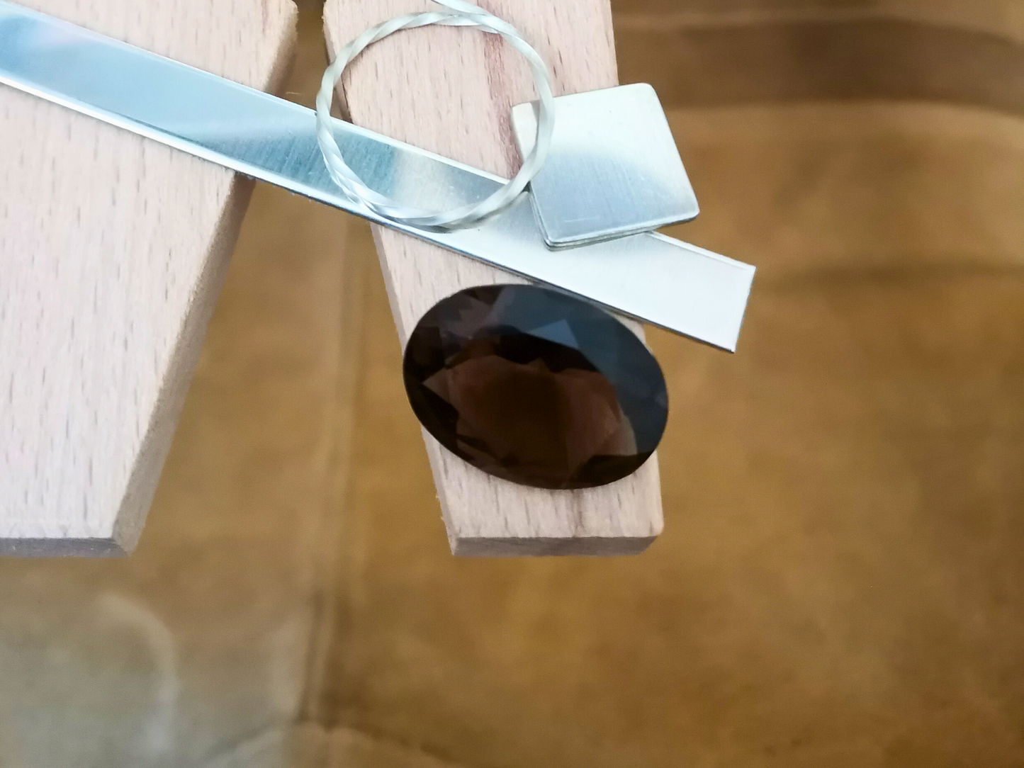 Smoky Quartz Oval - 20mm by 15mm - 14.52 ct