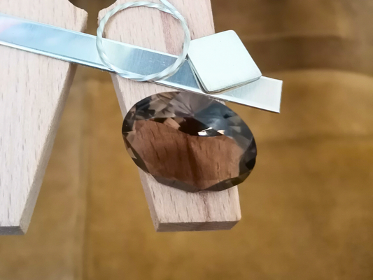 Smoky Quartz Oval - 25.7mm by 18.8mm - 31.66 ct