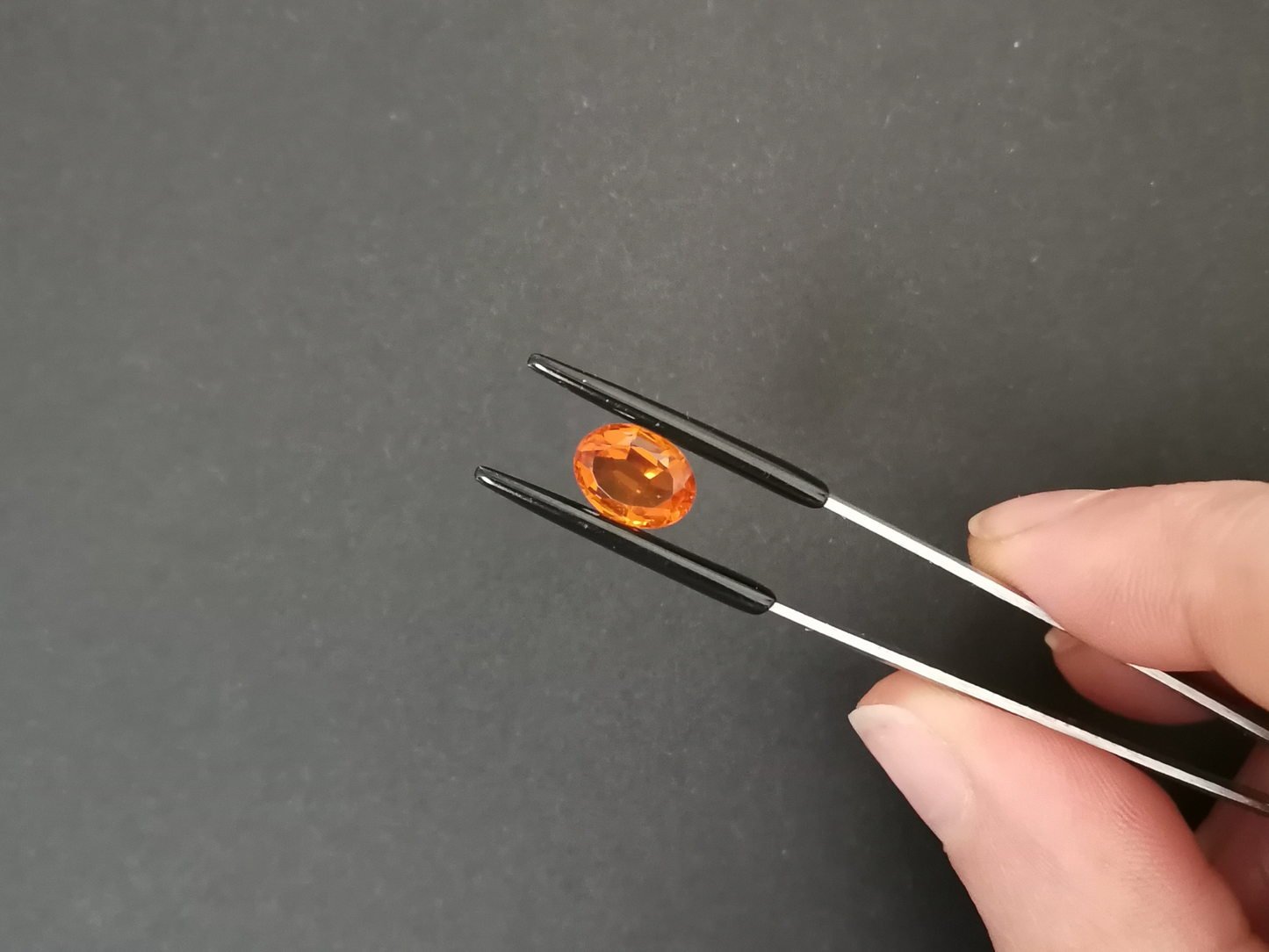 Mandarin Citrine Oval - 9.7mm by 7.3mm - 2.15 ct