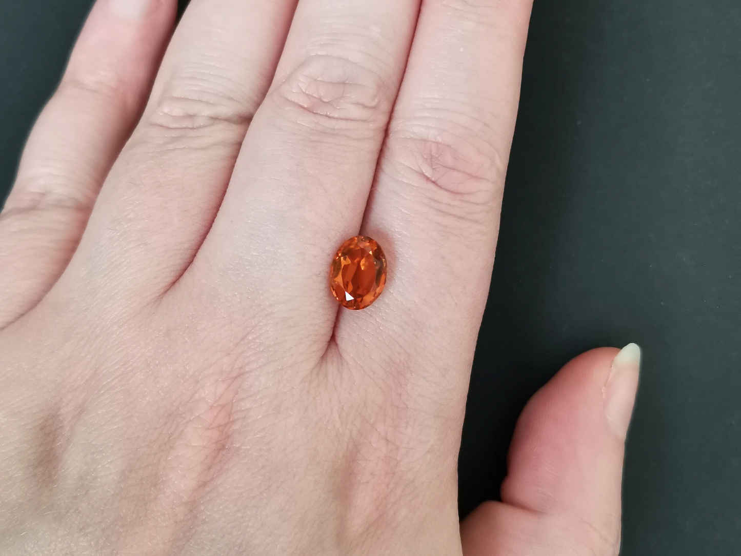 Mandarin Citrine Oval - 9.7mm by 7.3mm - 2.15 ct