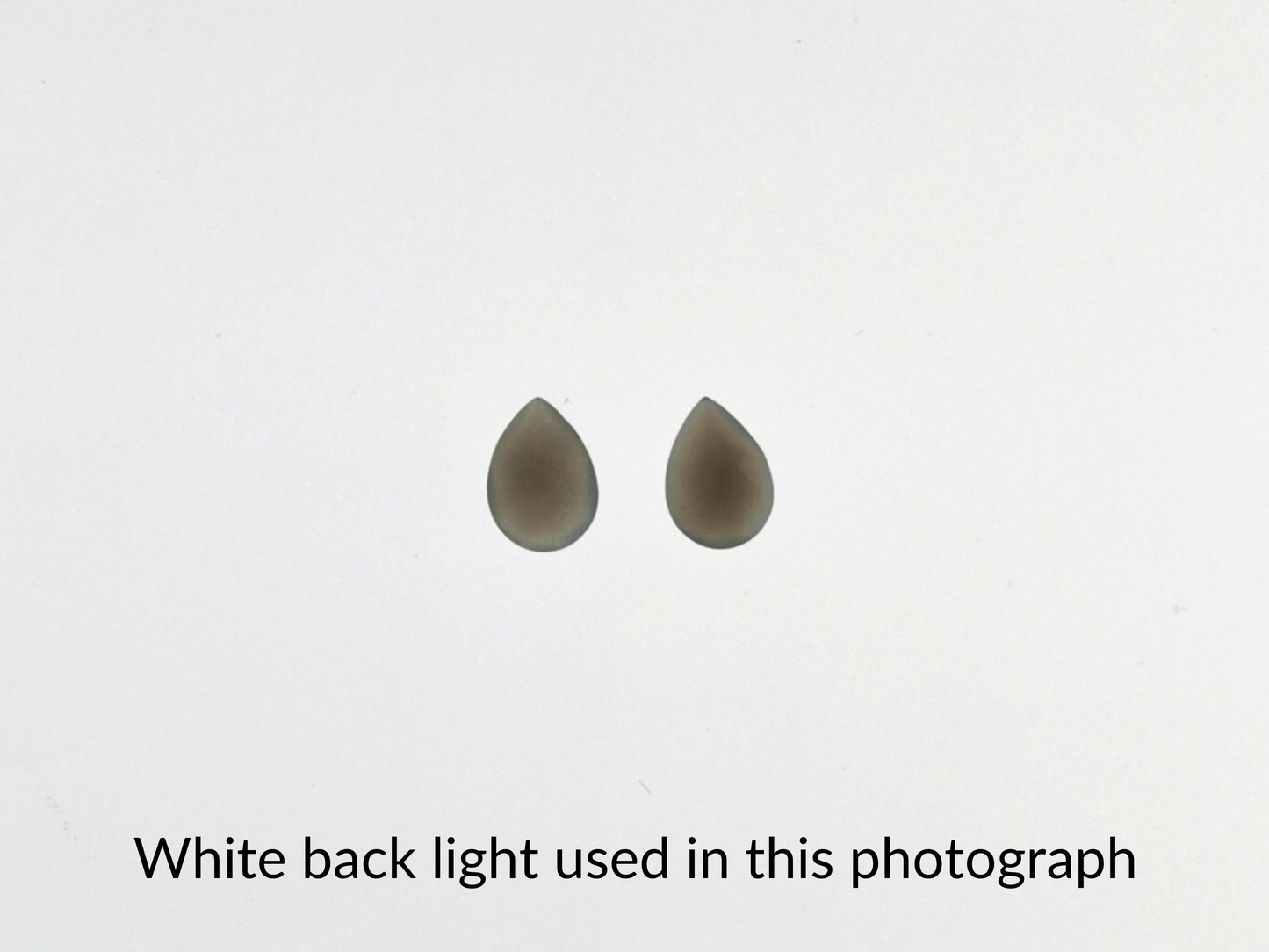 2 grey moonstone teardrops - Pair - 7mm