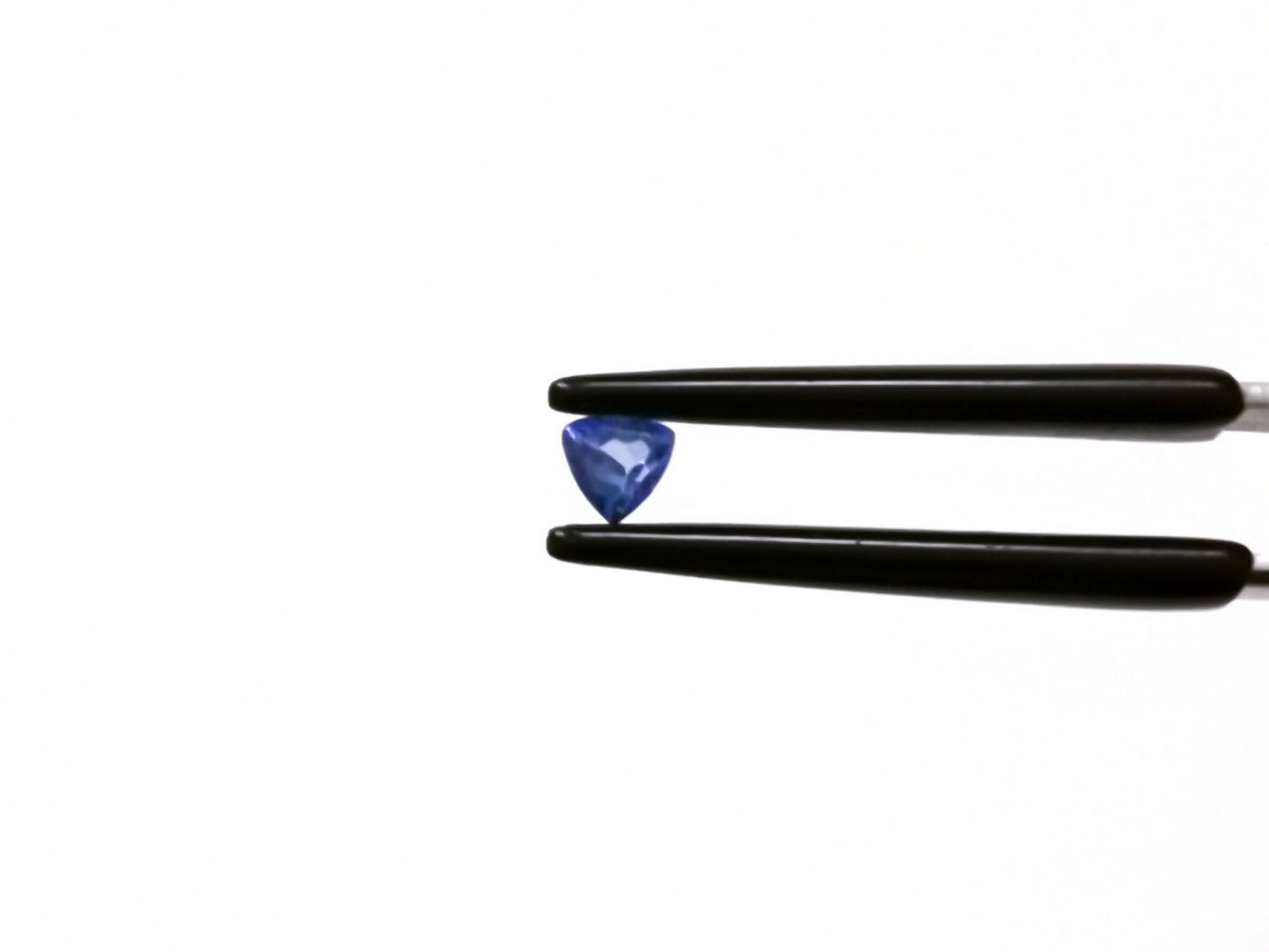 Tanzanite trillion - 4mm by 3.9mm - 0.23 ct