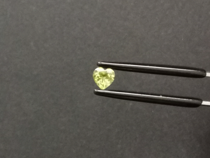 Peridot Heart - 4.9mm by 4.9mm - 0.50 ct