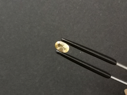 Yellow Heliodor Oval - 6mm by 4mm - 0.42 ct