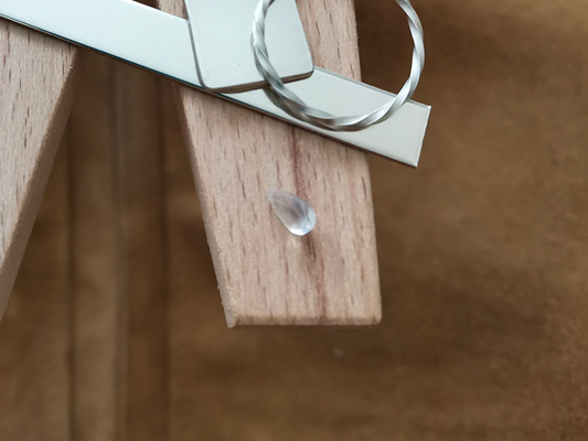 Moonstone teardrop - 6.2mm by 4mm - 0.45 ct