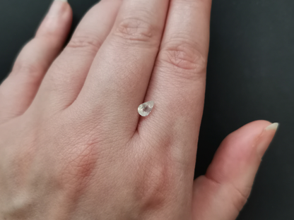 Moonstone teardrop - 6.2mm by 4mm - 0.45 ct