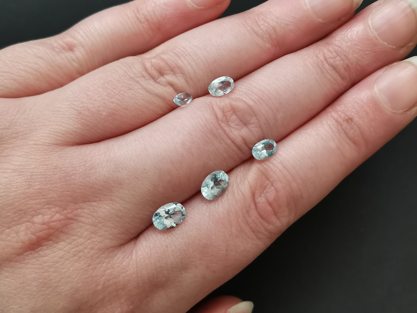 5 Oval Sky Blue Topaz Gemstones - Bundle