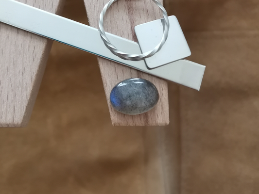 Labradorite Oval Cabochon - 13.9mm by 10mm - 6.24ct