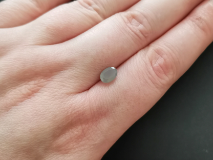Grey Moonstone Oval - 7mm by 5mm - 0.68 ct