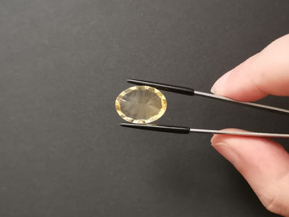 Yellow Citrine Oval - 18.3mm by 13.5mm - 11.14 ct