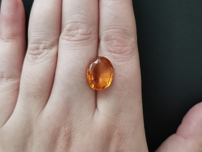 Mandarin Orange Citrine Oval - 14.8mm by 11.5mm - 6.92 ct