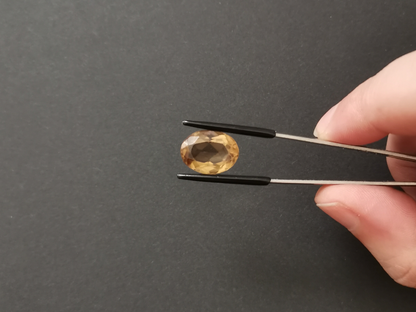 Golden Brown Smoky Citrine Oval - 15.7mm by 11.9mm - 8.39 ct