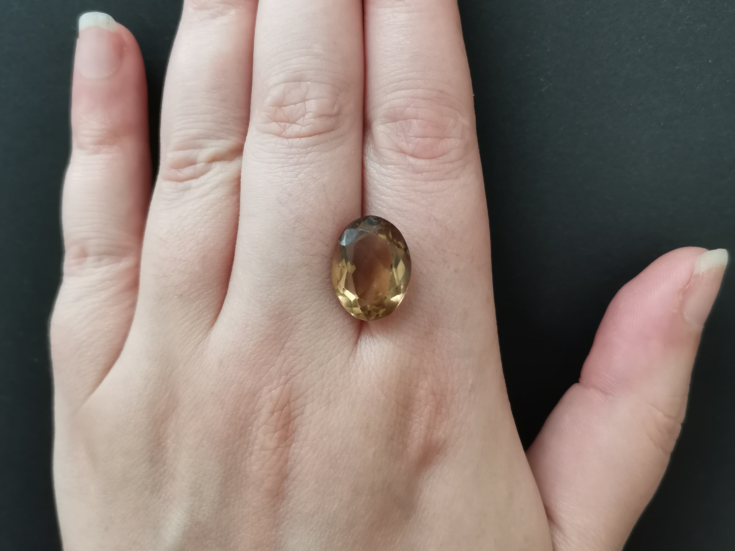 Golden Brown Smoky Citrine Oval - 15.7mm by 11.9mm - 8.39 ct