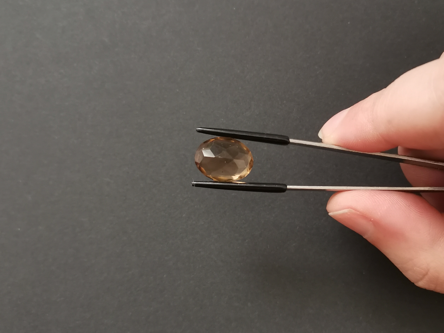 Golden Brown Smoky Citrine Oval - 15.7mm by 11.9mm - 8.39 ct