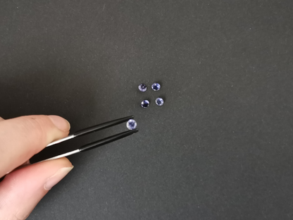 5 x Violet-Blue Iolite Rounds - Bundle - Approx. size 4mm