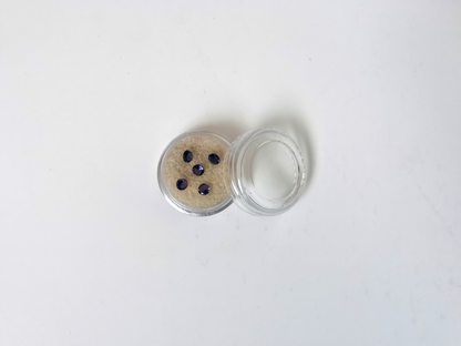 5 x Violet-Blue Iolite Rounds - Bundle - Approx. size 4mm