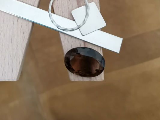 Smoky Quartz Oval - 19mm by 14.2mm - 14.53 ct