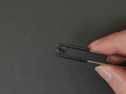 Violet Iolite Oval - 8mm by 6mm - 0.93 ct