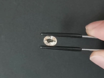 Heliodor (Golden beryl) Oval - 7.9mm by 5.8mm - 1.2 ct