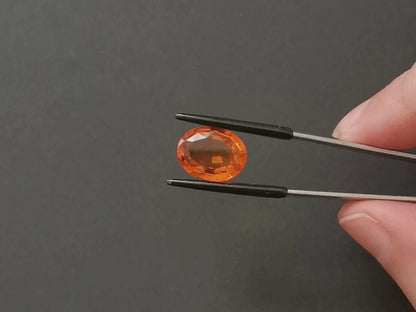 Mandarin Orange Citrine Oval - 14.6mm by 11.4mm - 6.65 ct