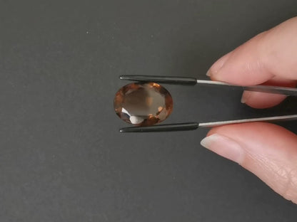 Smoky Quartz Oval - 19mm by 14.2mm - 14.53 ct